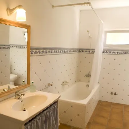L'Escala - Pintor Massanet Appartement Buitenkant foto